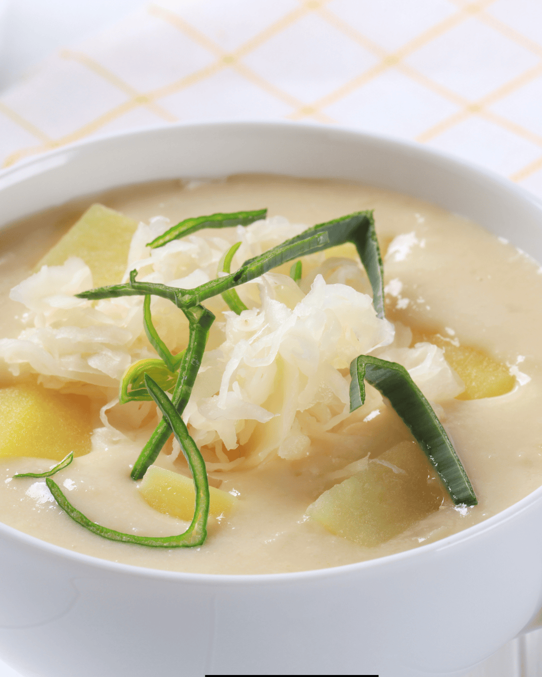 Copycat Gordon Ramsay Cauliflower Soup Recipe