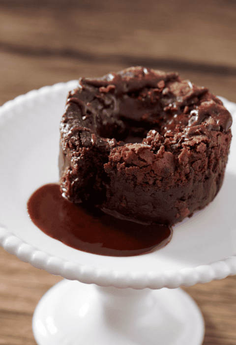 Gordon Ramsay Molten Lava Cake