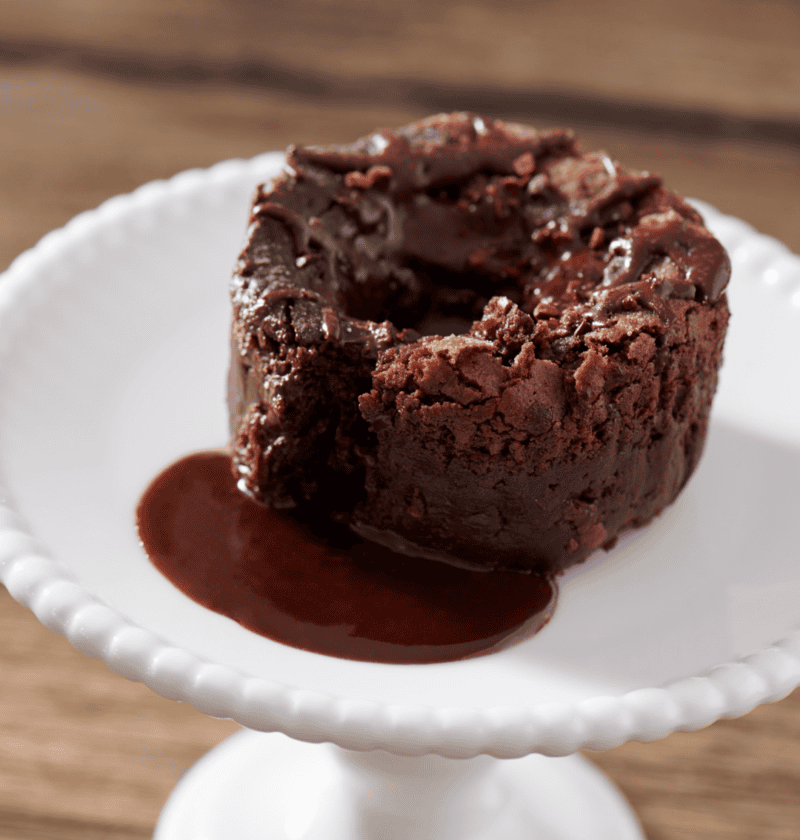 Gordon Ramsay Molten Lava Cake